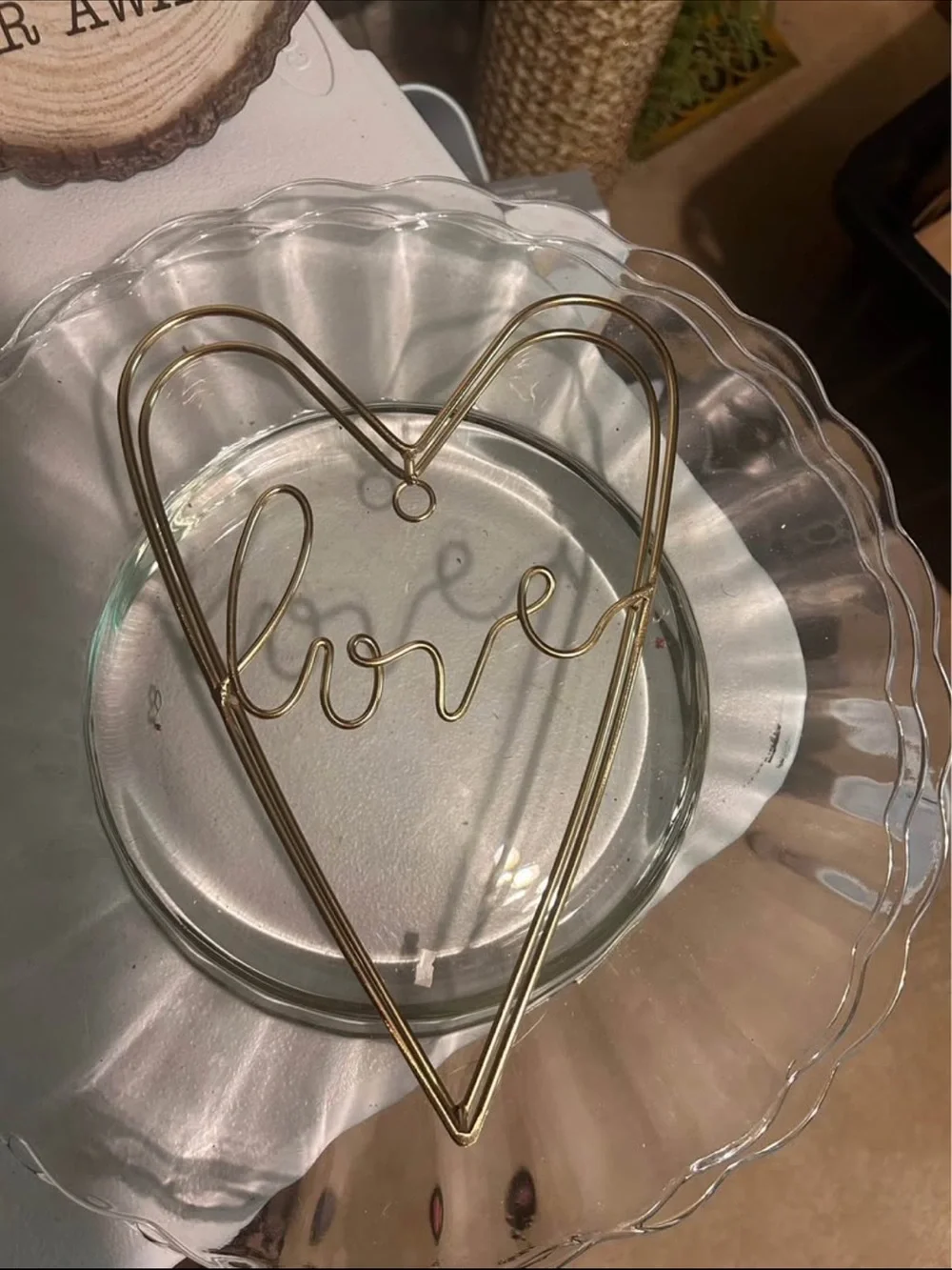 Wire 'Love' Heart Wall Hanging - Gold